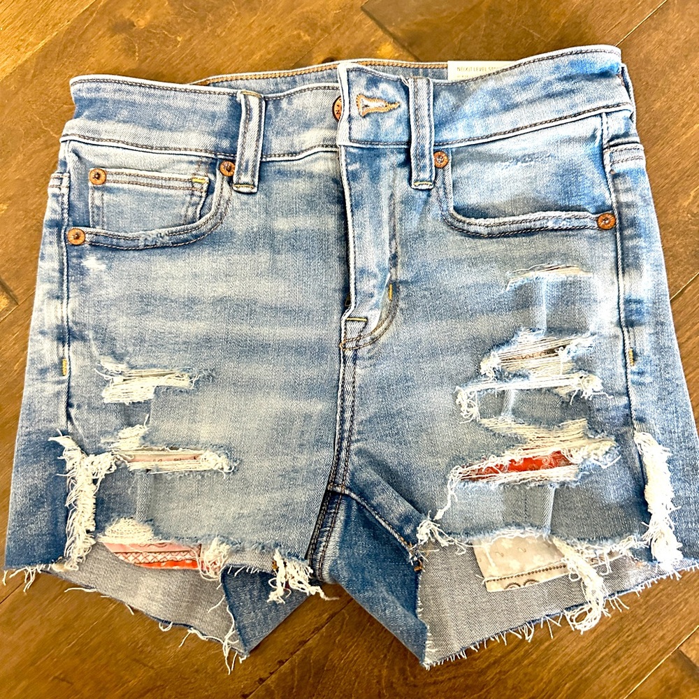 NWT American Eagle high rise shortie with pocket detail